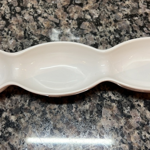 White porcelain condiment serving dish - Picture 5 of 6